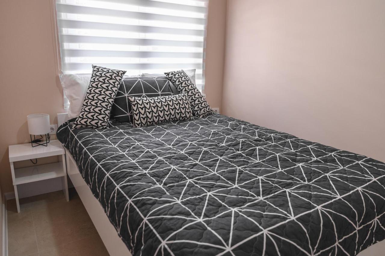 Apartmani Mis Šabac Esterno foto