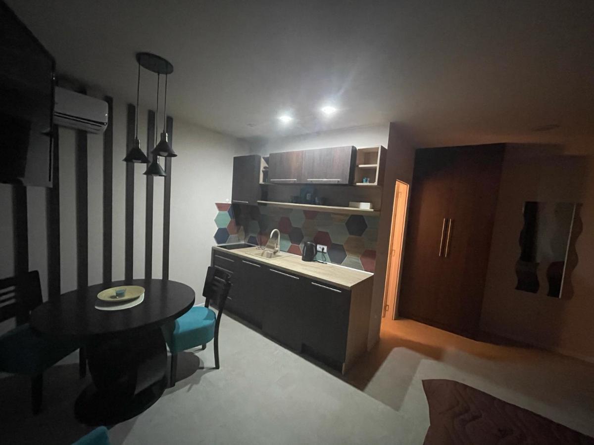 Apartmani Mis Šabac Esterno foto
