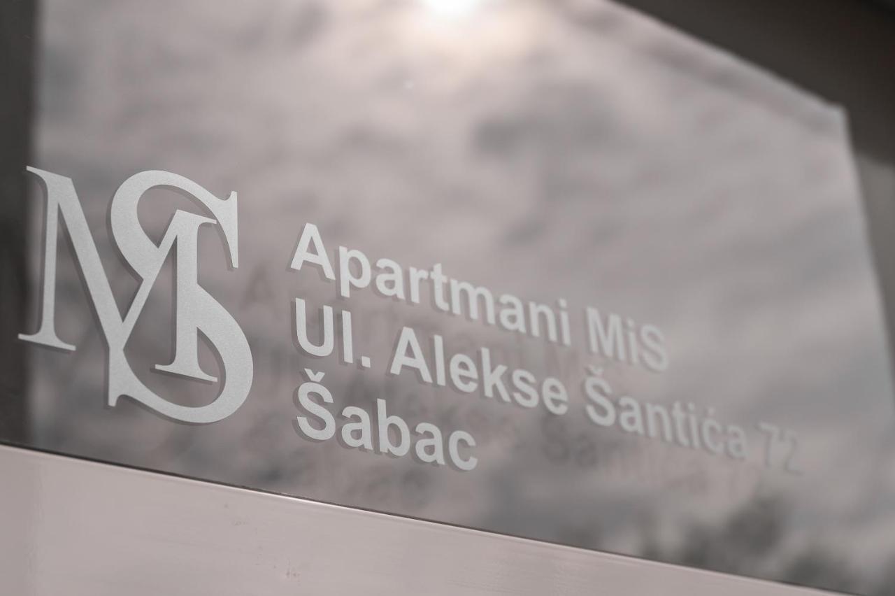 Apartmani Mis Šabac Esterno foto