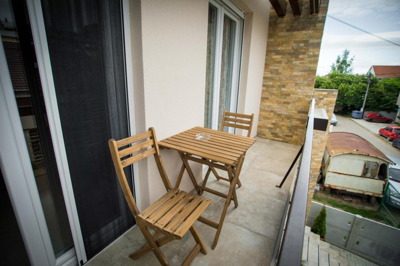 Apartmani Mis Šabac Esterno foto
