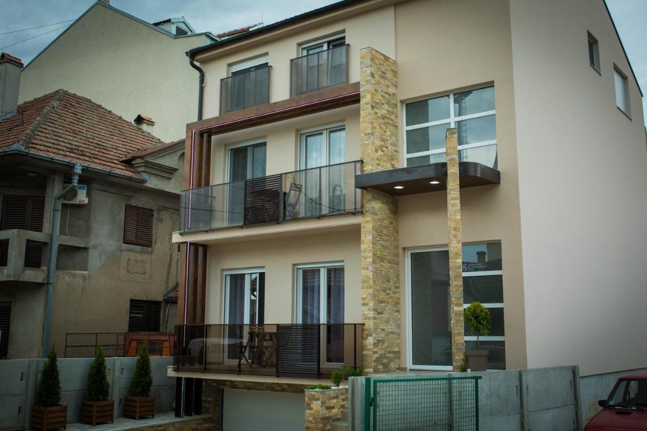 Apartmani Mis Šabac Esterno foto