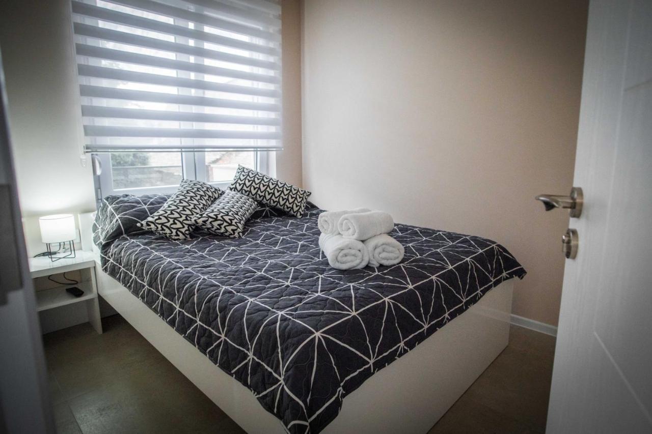 Apartmani Mis Šabac Esterno foto